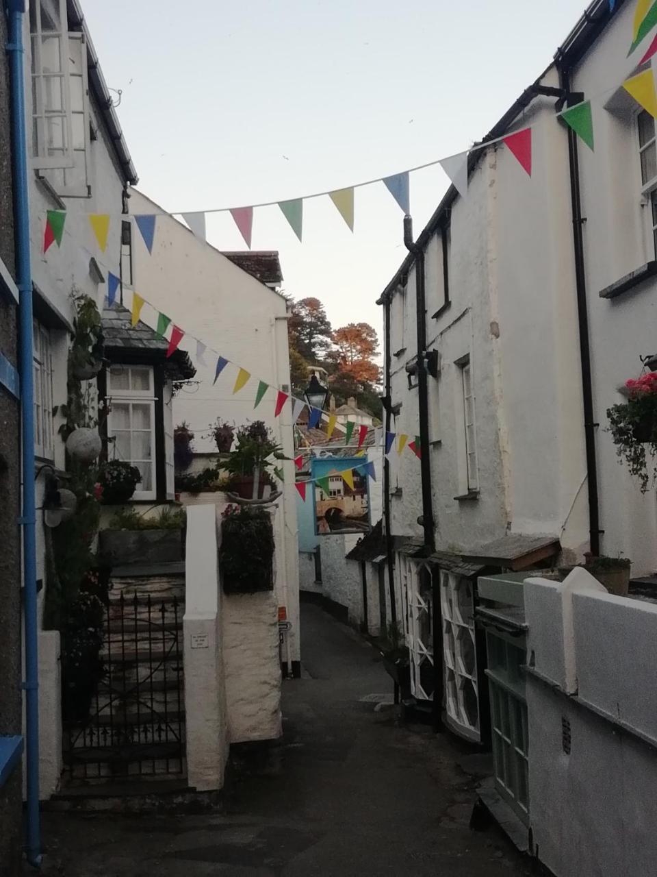 The House On The Props Bed and Breakfast Polperro Exteriör bild